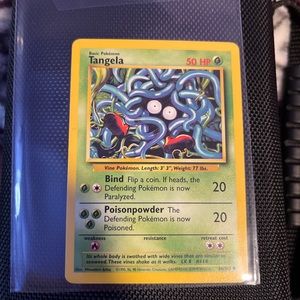 1999 Base Set Pokemon Tangela